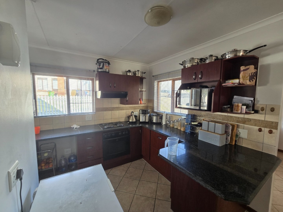3 Bedroom Property for Sale in Hillside View Free State